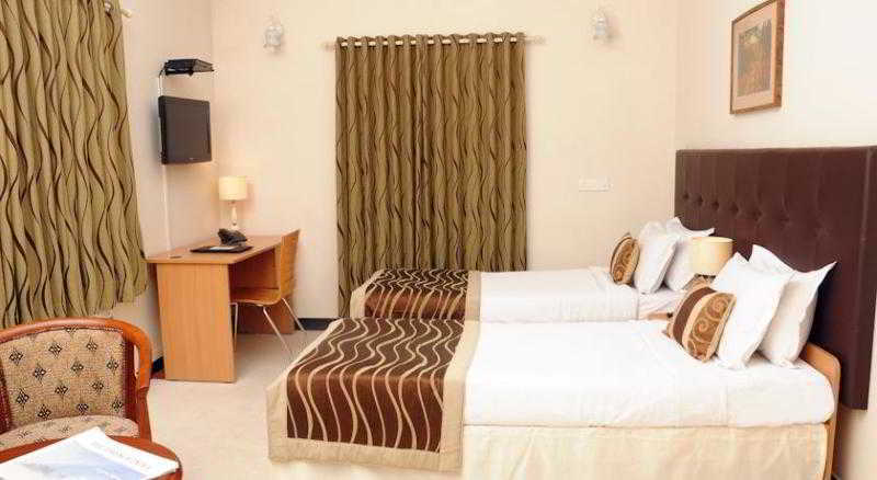 Executive Comfort Hotel Chennai Exterior photo